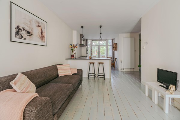 Medium property photo - Overtoom 348-2, 1054 JG Amsterdam
