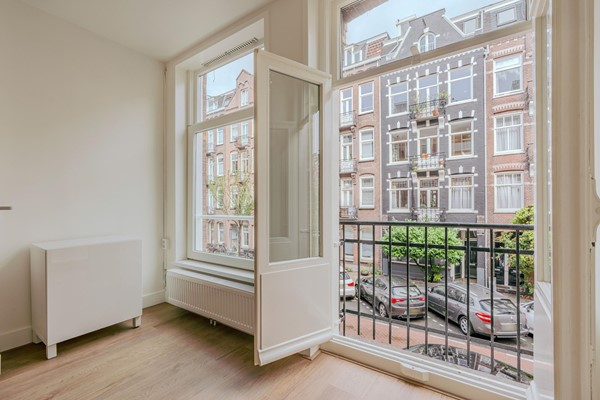 Medium property photo - Kanaalstraat 29-1, 1054 WZ Amsterdam