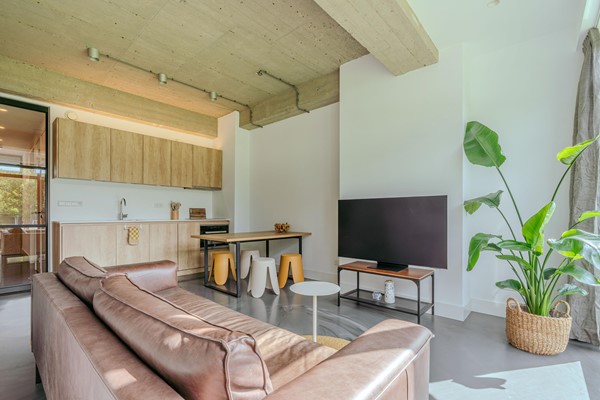 Medium property photo - Burgemeester Hogguerstraat 1215, 1064 EK Amsterdam