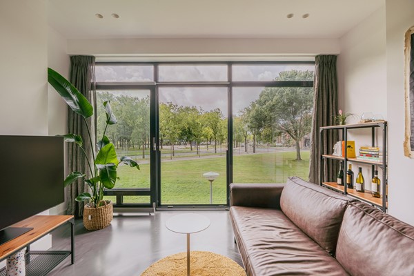 Medium property photo - Burgemeester Hogguerstraat 1215, 1064 EK Amsterdam