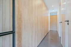Onder bod: Burgemeester Hogguerstraat 1215, 1064 EK Amsterdam