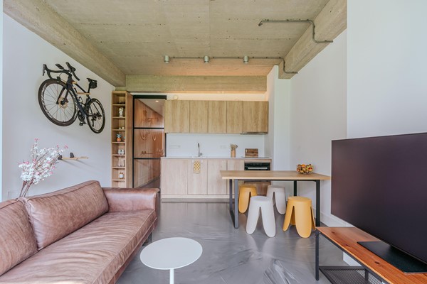Medium property photo - Burgemeester Hogguerstraat 1215, 1064 EK Amsterdam