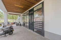 Onder bod: Burgemeester Hogguerstraat 1215, 1064 EK Amsterdam