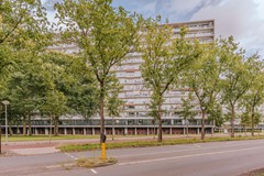Onder bod: Burgemeester Hogguerstraat 1215, 1064 EK Amsterdam