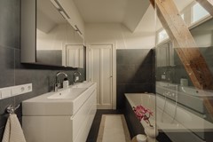 For sale: Hacquartstraat 15, 1071 SG Amsterdam