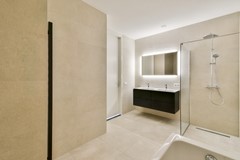 Koop: Mies Van Der Rohestraat 15, 2132 HX Hoofddorp