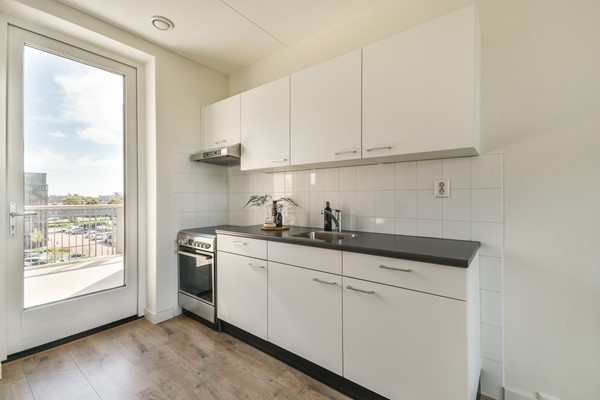 Medium property photo - Ambachtsweg 128, 1991 JM Velserbroek