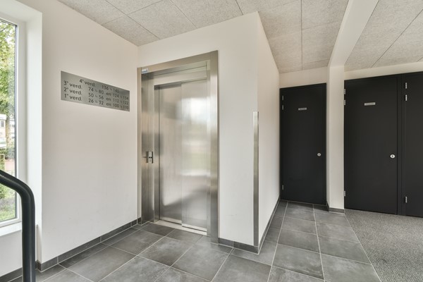 Medium property photo - Ambachtsweg 128, 1991 JM Velserbroek