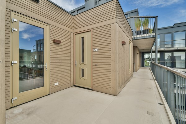 Medium property photo - Ambachtsweg 128, 1991 JM Velserbroek