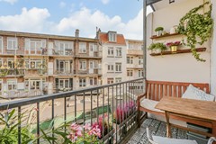 New for sale: Chasséstraat 18-2, 1057 JE Amsterdam