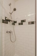 New for sale: Chasséstraat 18-2, 1057 JE Amsterdam