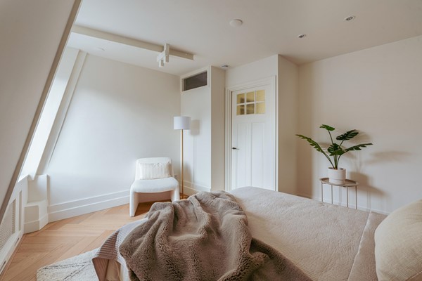 Medium property photo - Tweede van der Helststraat 11-3, 1073 AE Amsterdam