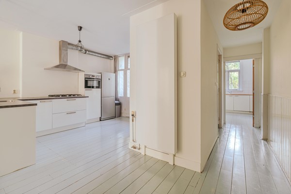 Medium property photo - Overtoom 348-2, 1054 JG Amsterdam