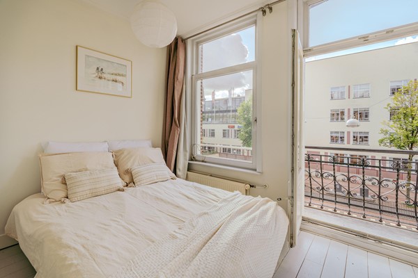 Medium property photo - Overtoom 348-2, 1054 JG Amsterdam