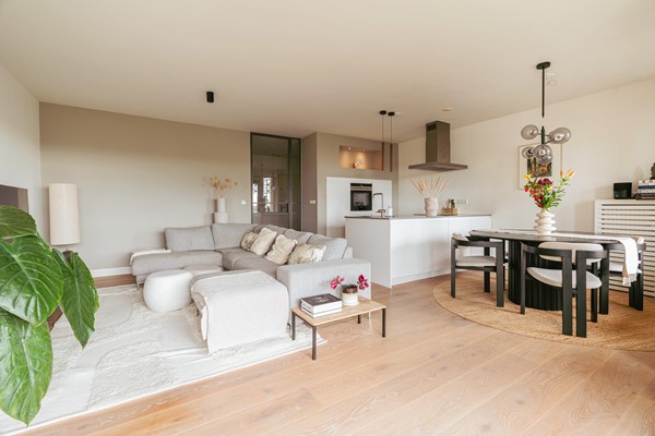 Medium property photo - Nachtwachtlaan 385, 1058 EN Amsterdam