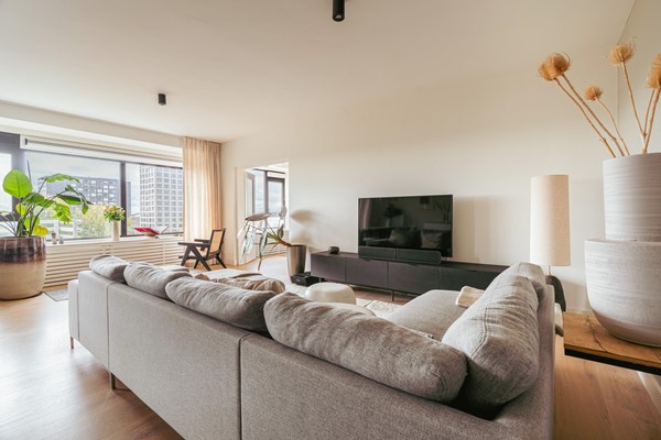 Medium property photo - Nachtwachtlaan 385, 1058 EN Amsterdam