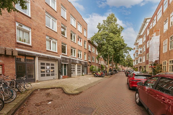 Medium property photo - Bronckhorststraat 30H, 1071 WS Amsterdam