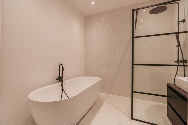 Medium property photo - Hillegomstraat 40H, 1058 LT Amsterdam