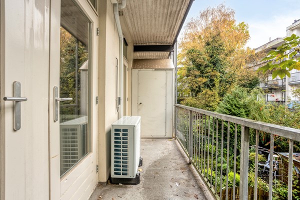 Medium property photo - Van Spilbergenstraat 152-1, 1057 RP Amsterdam