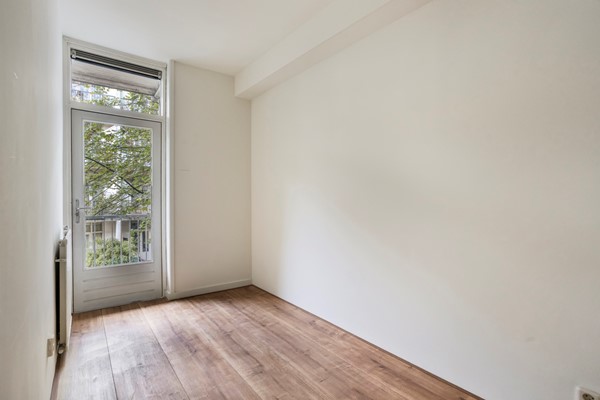 Medium property photo - Van Spilbergenstraat 152-1, 1057 RP Amsterdam