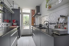 Under offer: Hoofdweg 410-1, 1056 DG Amsterdam