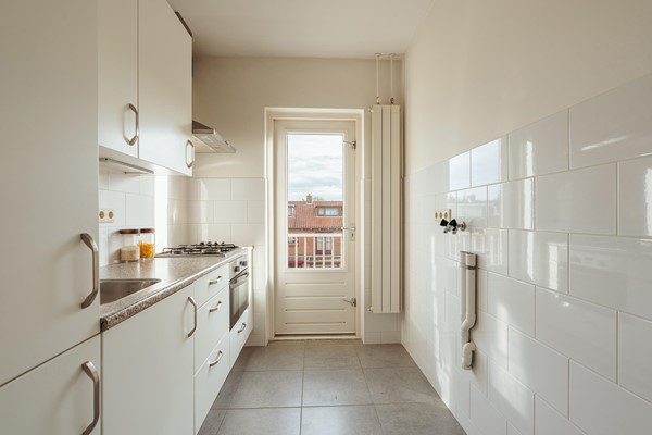 Medium property photo - Admiraal de Ruyterlaan 181, 1215 LZ Hilversum