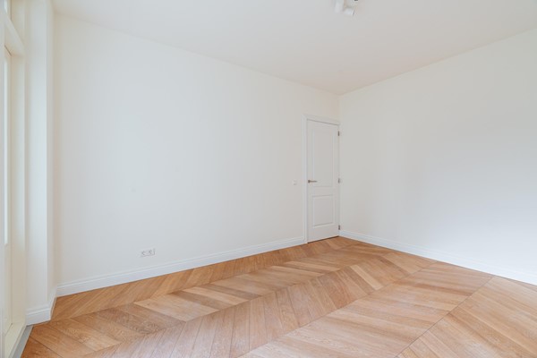 Medium property photo - Emmastraat 15H, 1071 JA Amsterdam