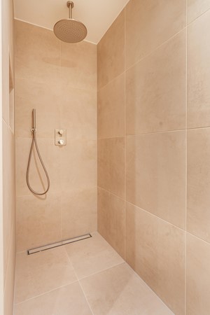 Medium property photo - Emmastraat 15H, 1071 JA Amsterdam