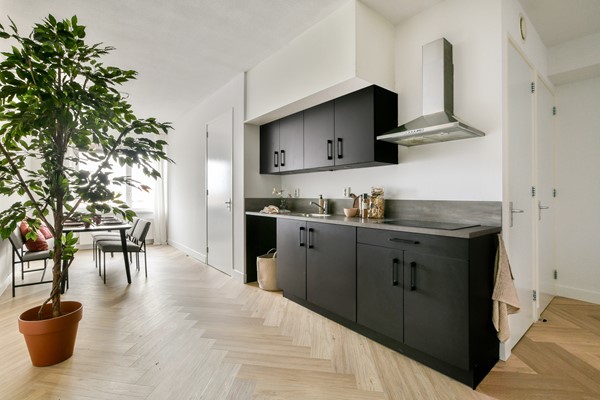 Medium property photo - Nieuweweg 87F, 2132 CM Hoofddorp