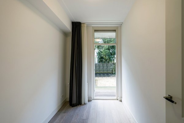 Medium property photo - Van Spilbergenstraat 120H, 1057 RN Amsterdam