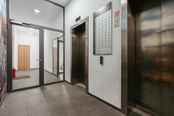 Medium property photo - Carnapstraat 66, 1062 KT Amsterdam