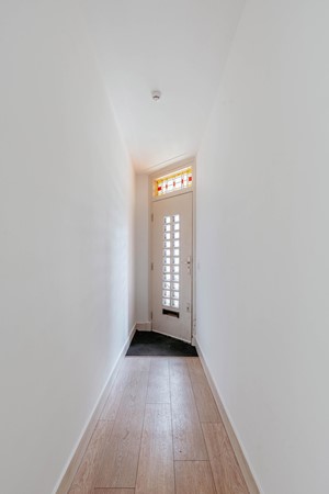 Medium property photo - Van Spilbergenstraat 156H, 1057 RP Amsterdam