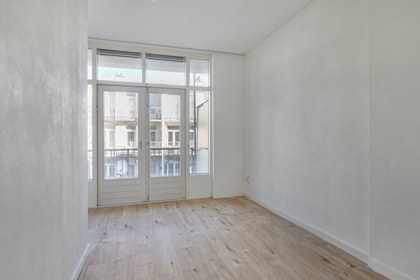 Medium property photo - Van Spilbergenstraat 112-2, 1057 RM Amsterdam