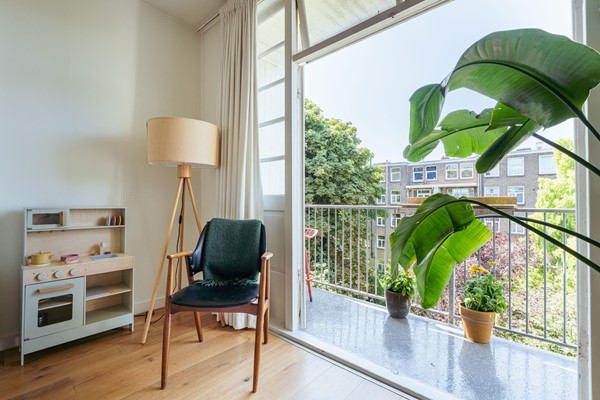 Medium property photo - Reinier Claeszenstraat 45-3, 1056 WG Amsterdam