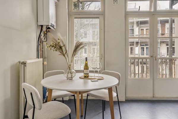 Medium property photo - Stolwijkstraat 51-2, 1059 XV Amsterdam