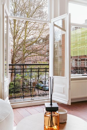 Medium property photo - Tweede van der Helststraat 12-1, 1072 PC Amsterdam