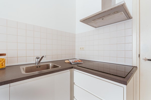 Medium property photo - Tweede van der Helststraat 12-1, 1072 PC Amsterdam