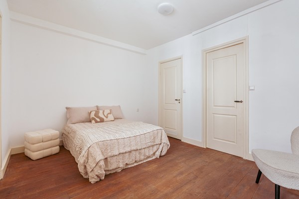 Medium property photo - Tweede van der Helststraat 12-1, 1072 PC Amsterdam