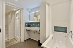 New for sale: Hunzestraat 16H, 1079 WD Amsterdam