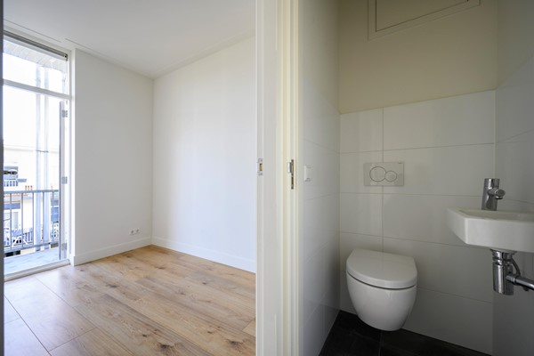 Medium property photo - Van Spilbergenstraat 134-3, 1057 RN Amsterdam