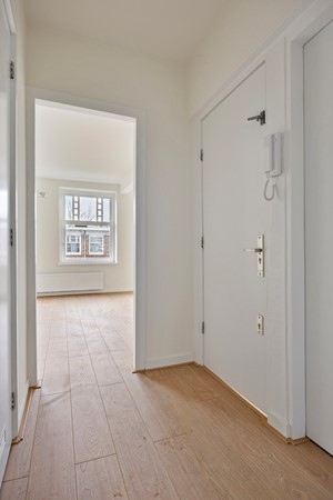 Medium property photo - Van Spilbergenstraat 148-3, 1057 RP Amsterdam
