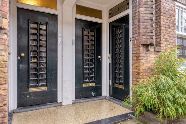 Medium property photo - Van Spilbergenstraat 148-3, 1057 RP Amsterdam
