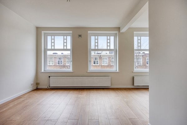 Medium property photo - Van Spilbergenstraat 148-3, 1057 RP Amsterdam