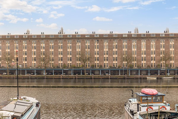 Medium property photo - Zeeburgerkade 532, 1019 HR Amsterdam