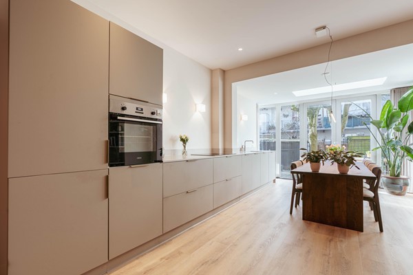 Medium property photo - John Franklinstraat 67H, 1056 SZ Amsterdam