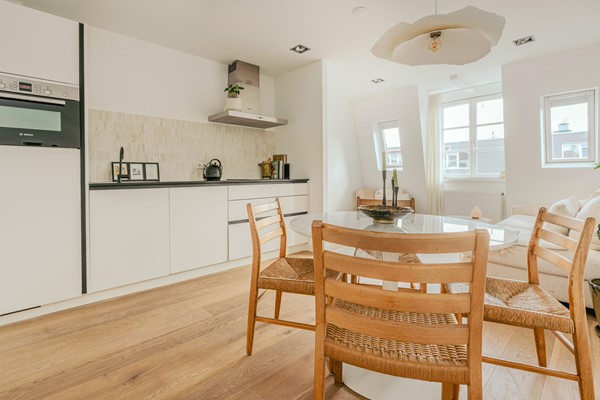 Medium property photo - Kinkerstraat 318-4, 1053 GD Amsterdam
