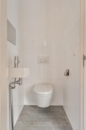 Medium property photo - Van Spilbergenstraat 128H, 1057 RN Amsterdam
