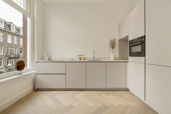 Medium property photo - Koninginneweg 179-2, 1075 CP Amsterdam