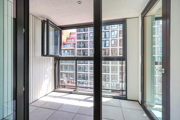 Medium property photo - Mies Van Der Rohestraat 151, 2132 HX Hoofddorp