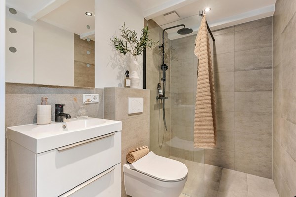 Medium property photo - Bakenesserstraat 27E, 2011 JJ Haarlem